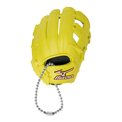 Mizuno Baseball Glove Collection gashapon, miniature glove close-up detail