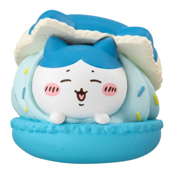 Chiikawa macaron - character face on top detail