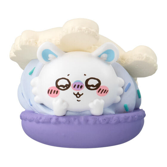 Chiikawa Chara Macaron gashapon - capsule and display presentation
