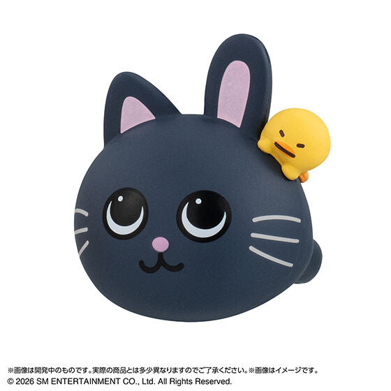 RIIZE Pukutto Ring by Bandai, rear view of a mascot ring from the gashapon series