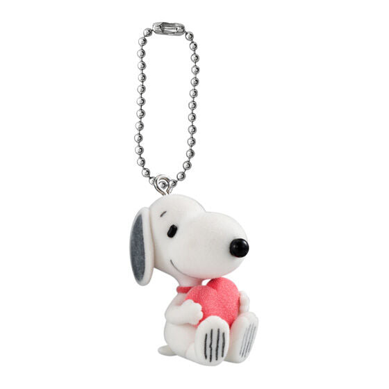 Peanuts charm - fluffy flocked texture detail