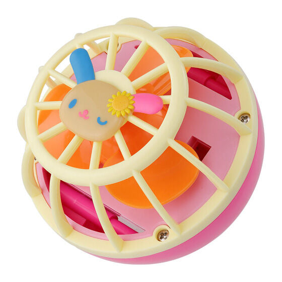 Capsule Fan Sanrio - handy fan in use detail