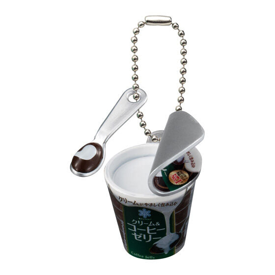 Megmilk Snow Brand Miniature Charm capsule toy, another design from the 7 type series