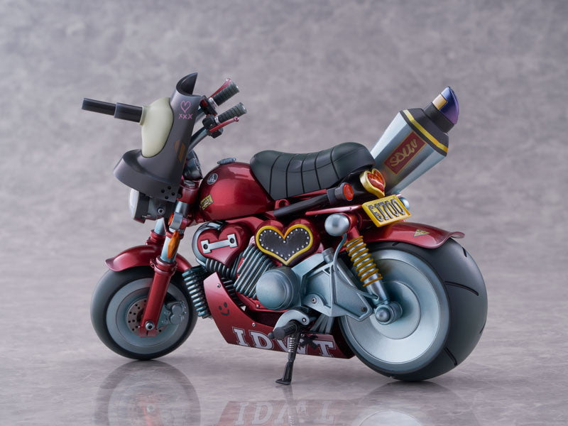 Bache Azur Lane figure – costume sculpt detail