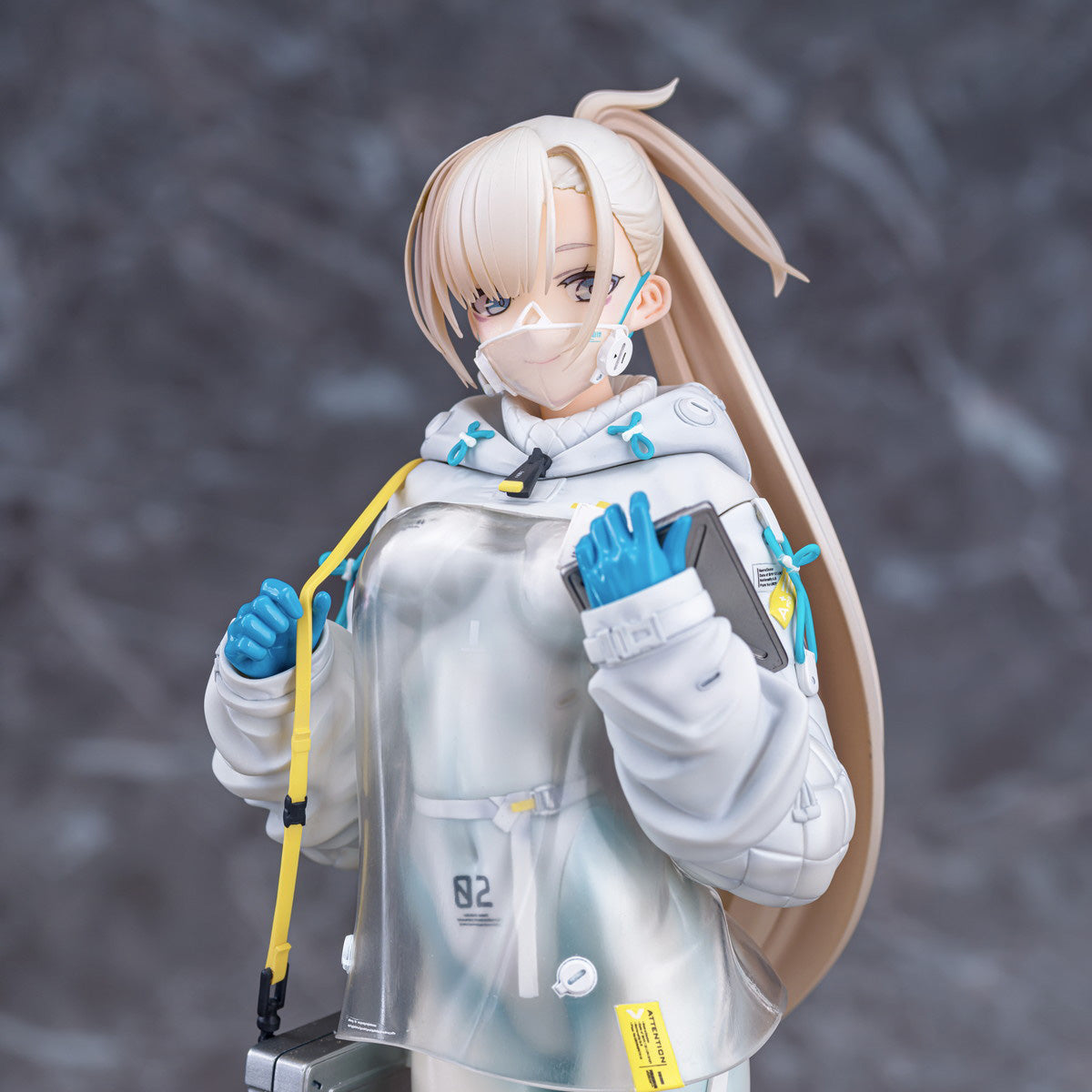 DR. Flower Imitation figure – alternate three-quarter angle