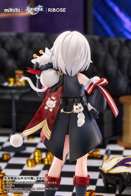 Topaz & Numby Honkai: Star Rail figure – hand and prop detail