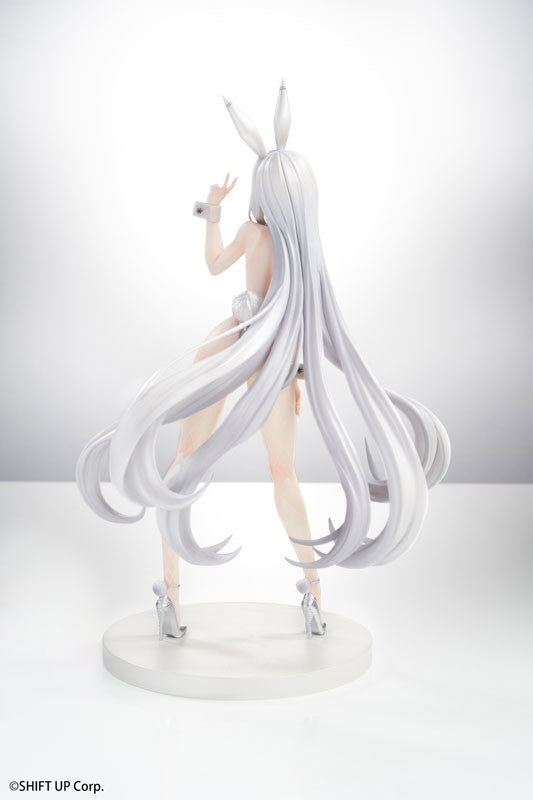 Noir & Blanc Goddess of Victory: NIKKE figure – hand and prop detail