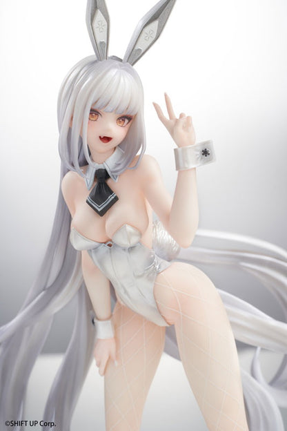 Noir & Blanc Goddess of Victory: NIKKE figure – outfit detail