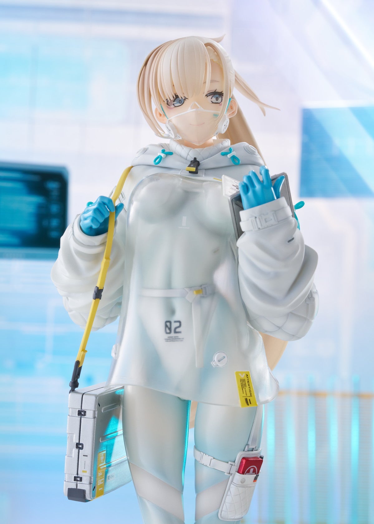DR. Flower Imitation figure – three-quarter front angle