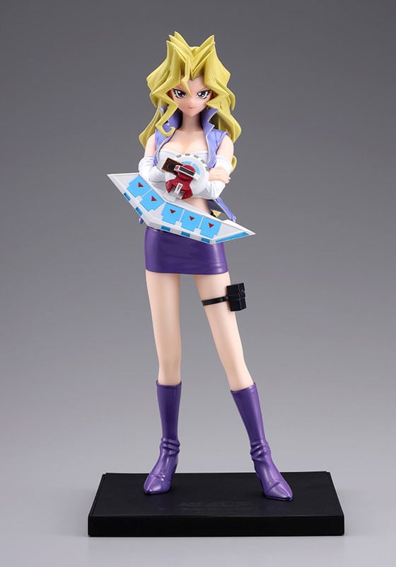 Mai Valentine Yu-Gi-Oh! Duel Monsters figure – left side view
