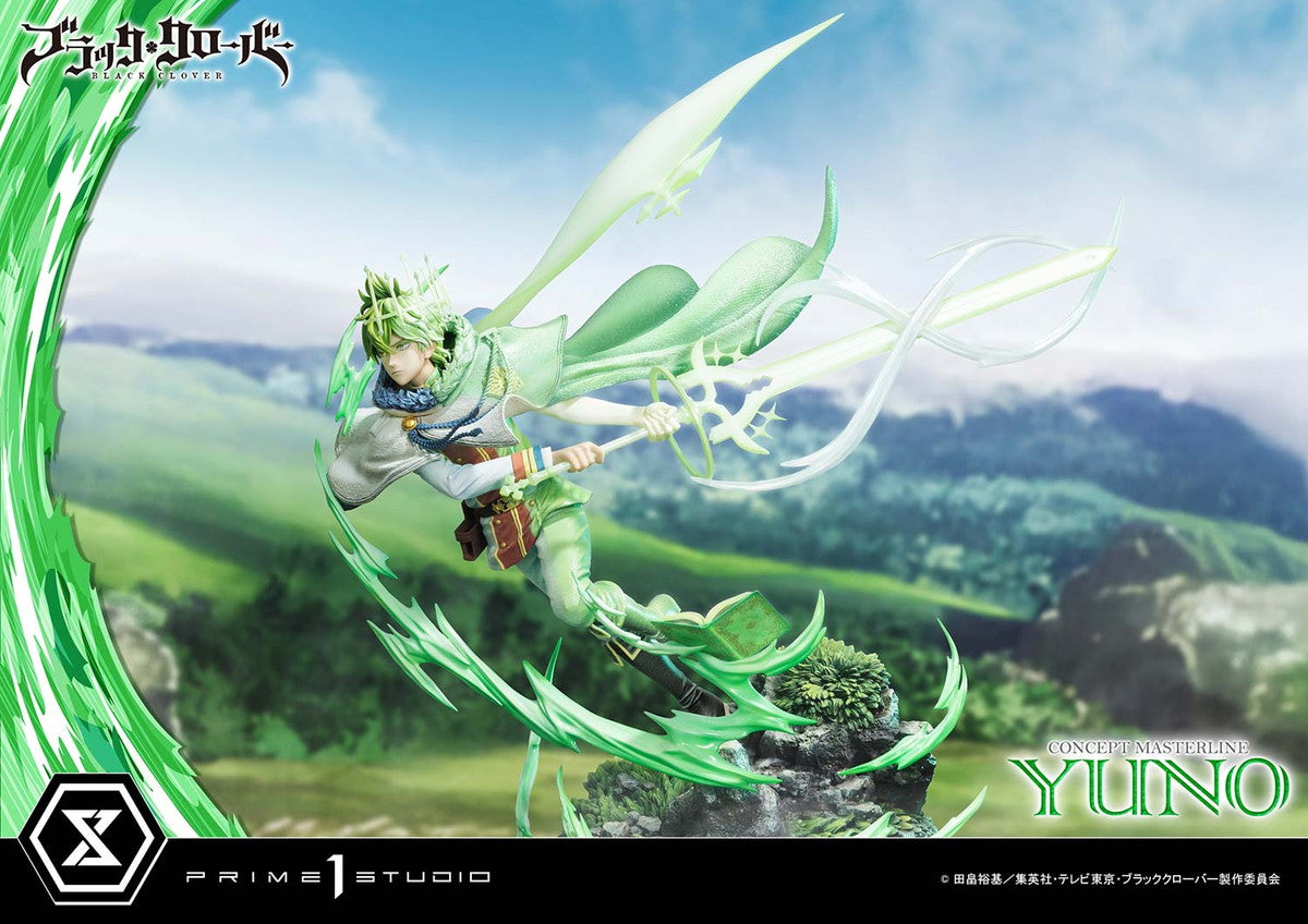Yuno Black Clover figure – left side view