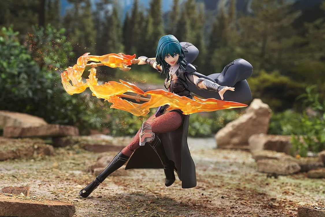 Byleth Fire Emblem: Three Houses figure – left side view