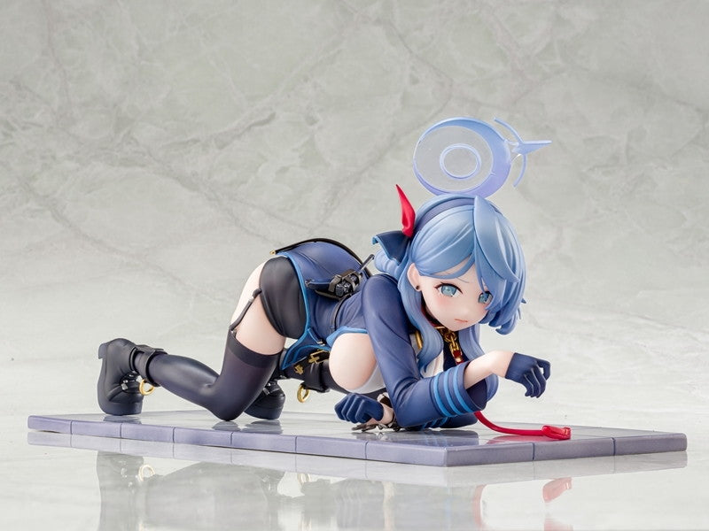 Ako Blue Archive figure – right side view