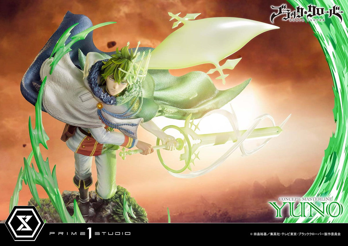 Yuno Black Clover figure – right side view