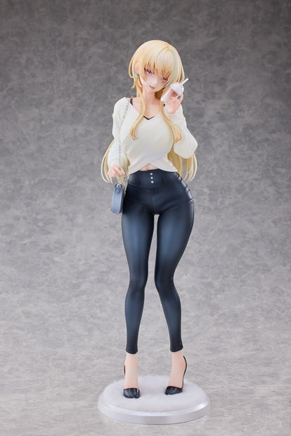 Aoi Koigakubo figure – right side view
