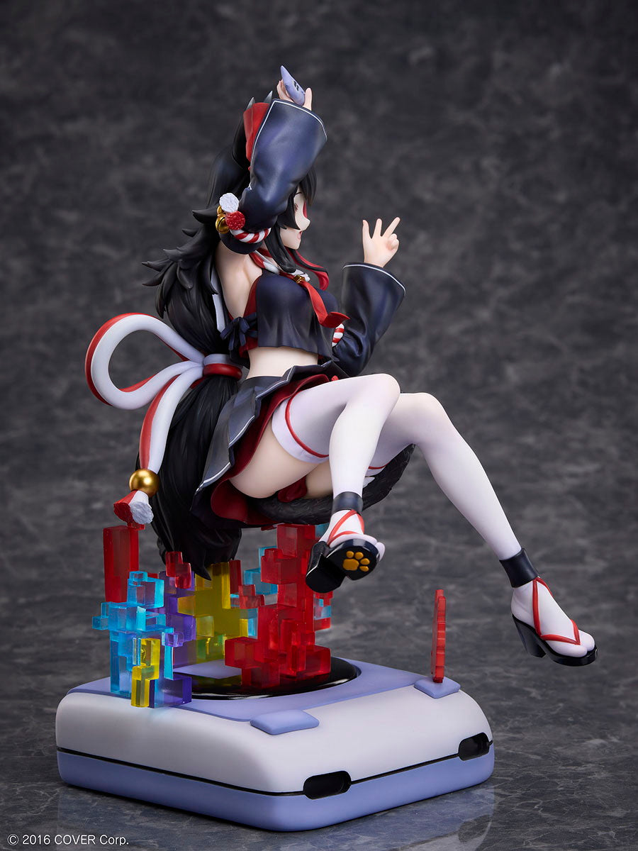 Ookami Mio hololive figure – right side view