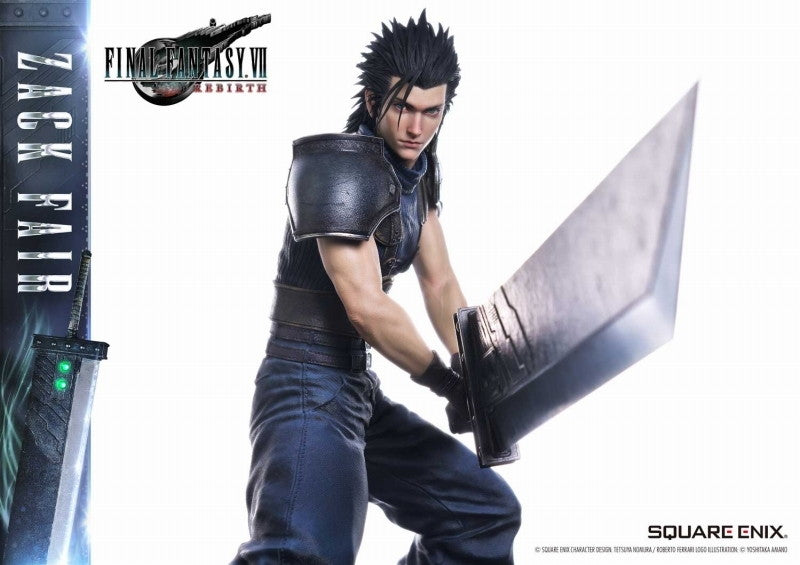 Zack Fair Final Fantasy VII figure – rear view