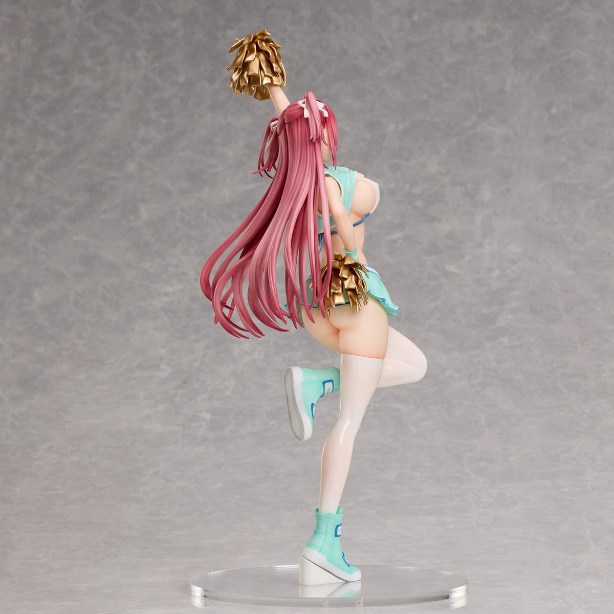 Socie figure – rear view
