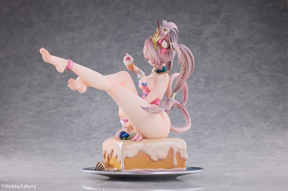 SWEET CAT figure – rear view