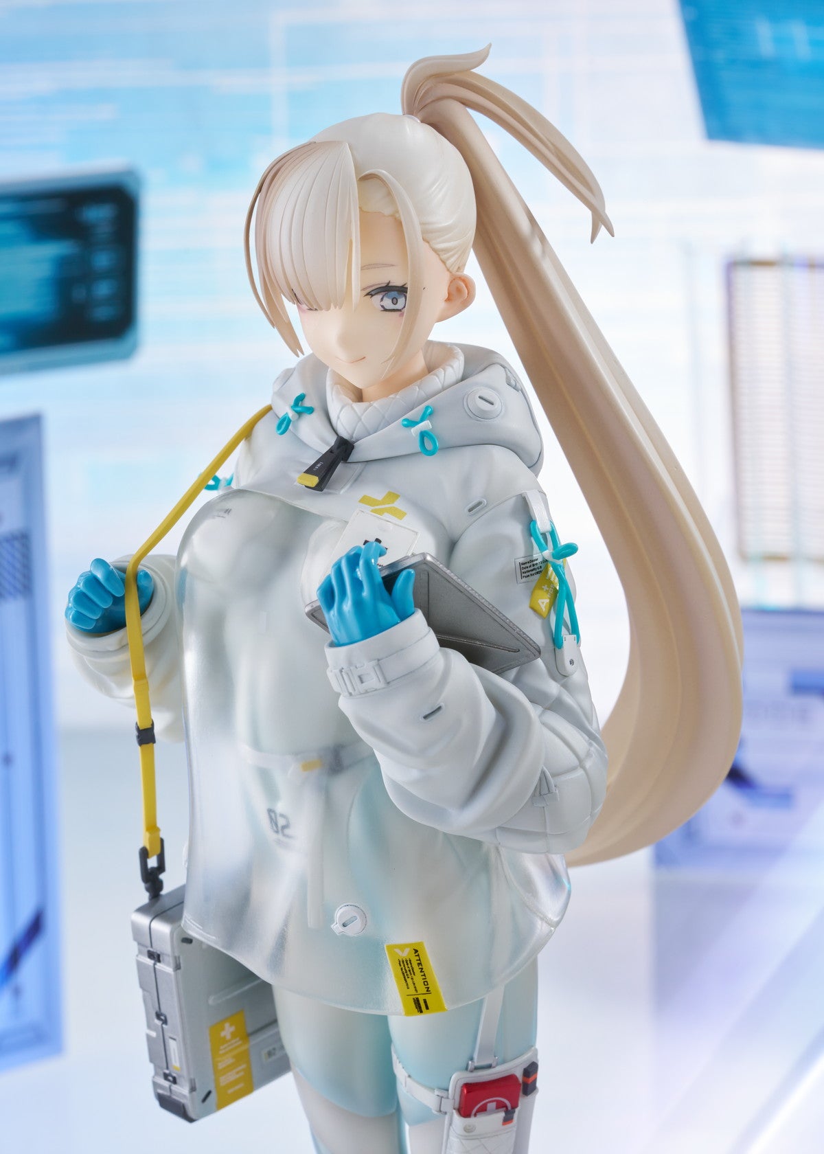 DR. Flower Imitation figure – close-up of the face