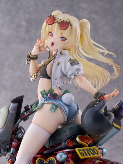 Bache Azur Lane figure – upper body sculpt detail