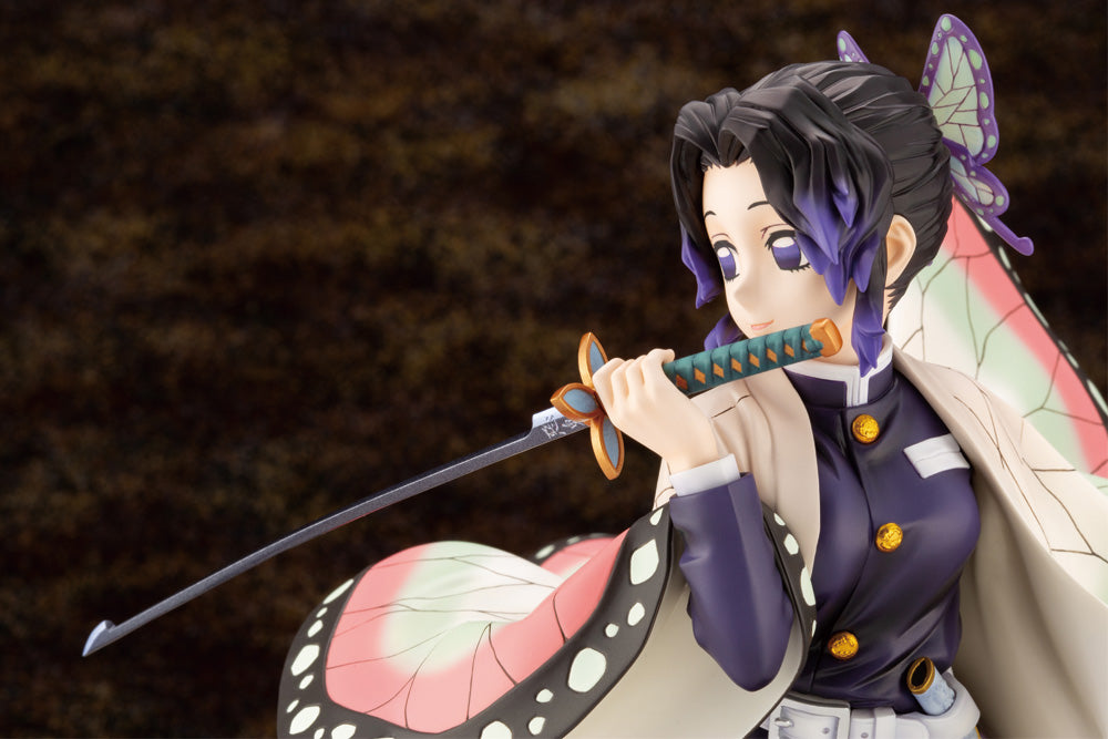 Shinobu Kocho Demon Slayer figure – upper body sculpt detail