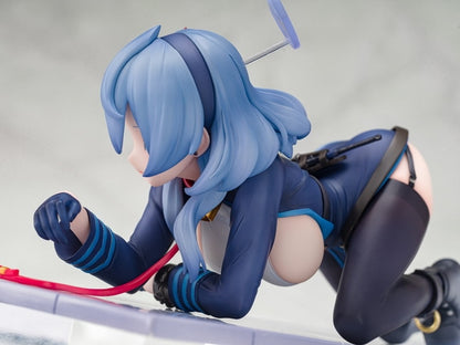 Ako Blue Archive figure – lower body sculpt detail
