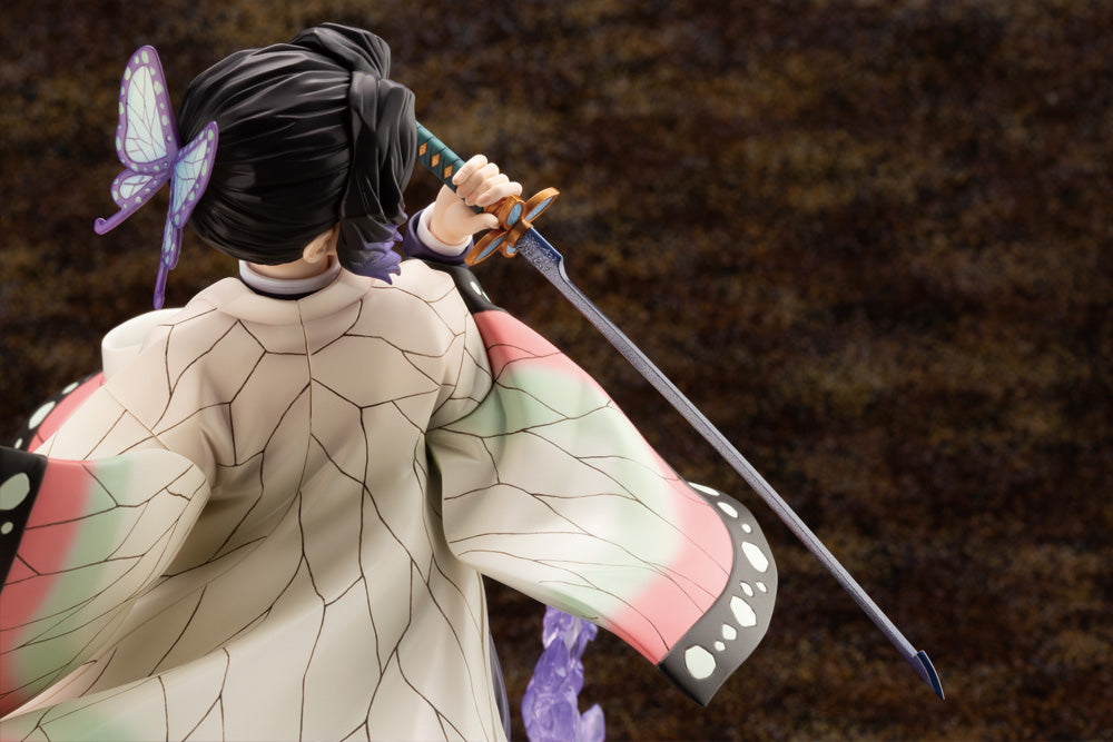 Shinobu Kocho Demon Slayer figure – lower body sculpt detail
