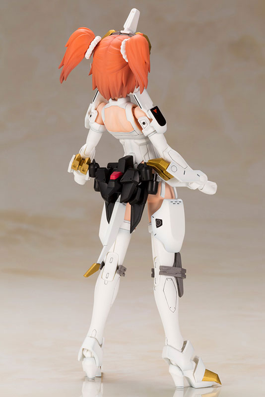 Cross Frame Girl GaoGaiGar model kit, rear view