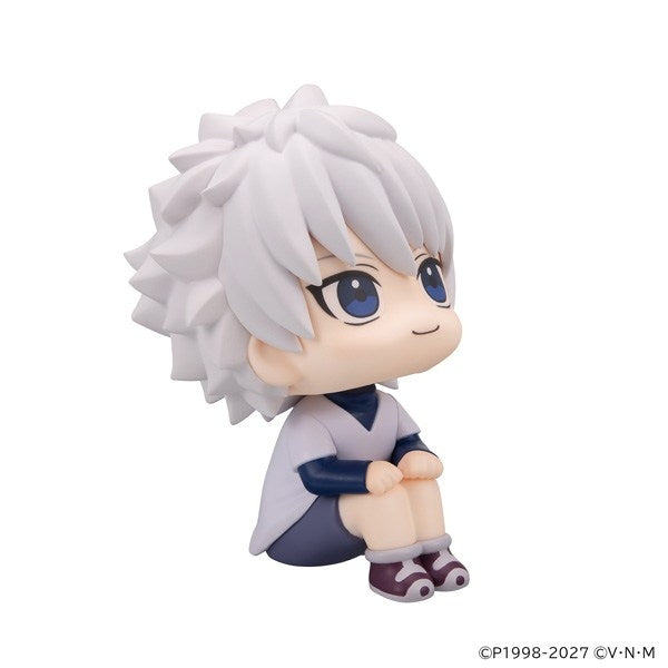 Killua Zoldyck Rukacup figure, close-up detail of lower body and base